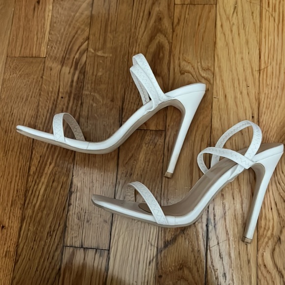 White Target Heels - Picture 4 of 4